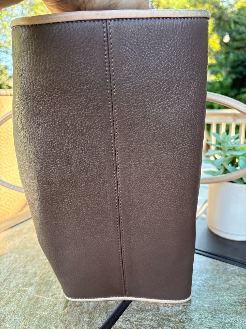 See By Chloe Brown Leather Tote with Cream Trim - Picture 3 of 13